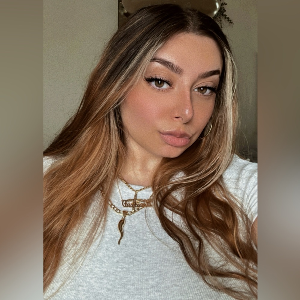 Meet your Posher, Victoria